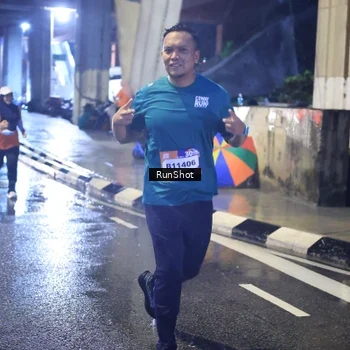 Runner Photo 7926707