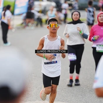 Runner Photo 7926710