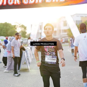 Runner Photo 7926719