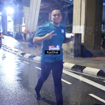 Runner Photo 7926720