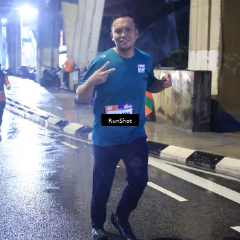 Runner Photo 7926721