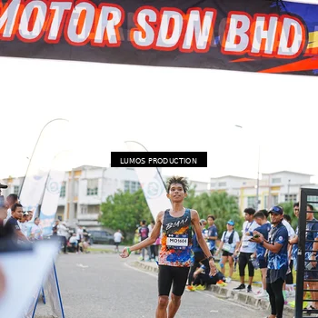 Runner Photo 7926730