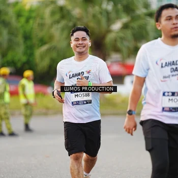 Runner Photo 7926732