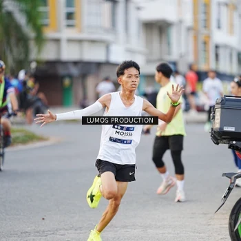 Runner Photo 7926755