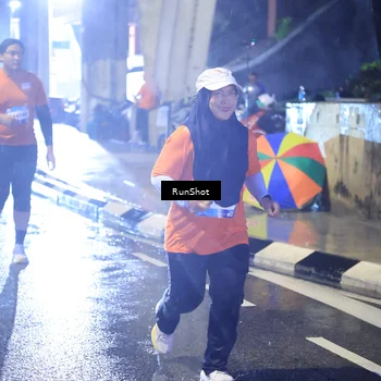 Runner Photo 7926756