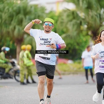 Runner Photo 7926762