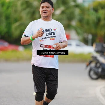 Runner Photo 7926770
