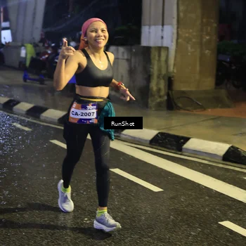 Runner Photo 7926771