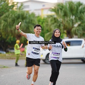 Runner Photo 7926791