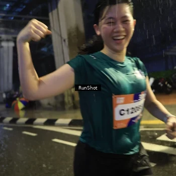 Runner Photo 7926808