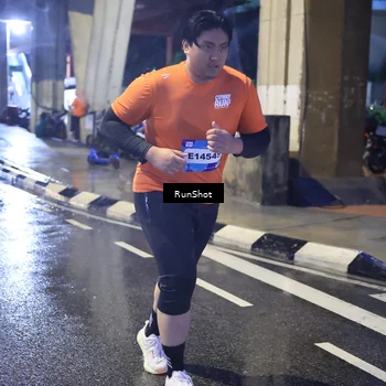 Runner Photo 7926817