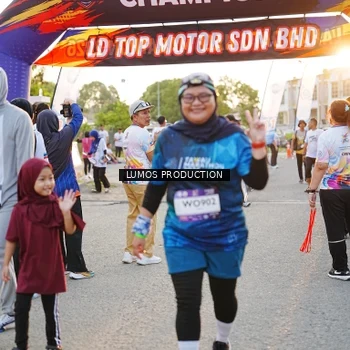 Runner Photo 7926825