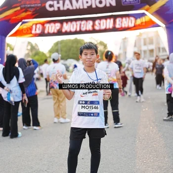 Runner Photo 7926857