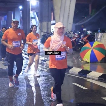 Runner Photo 7926858
