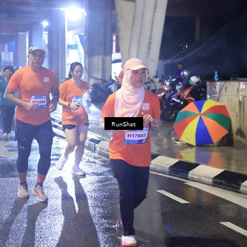 Runner Photo 7926860