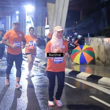 Runner Photo 7926870