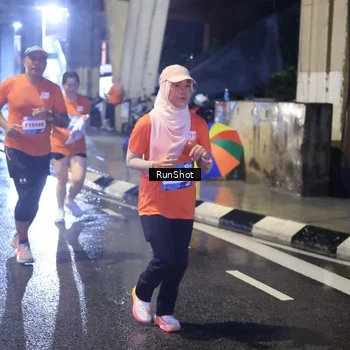 Runner Photo 7926876
