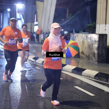 Runner Photo 7926877