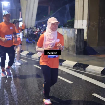 Runner Photo 7926885