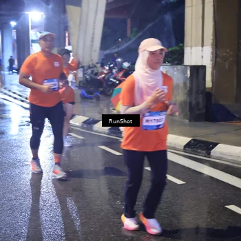 Runner Photo 7926890