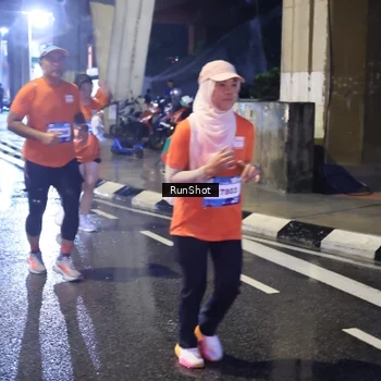 Runner Photo 7926892