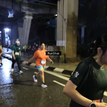 Runner Photo 7926895