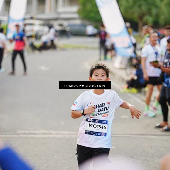Runner Photo 7926898