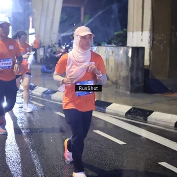 Runner Photo 7926901