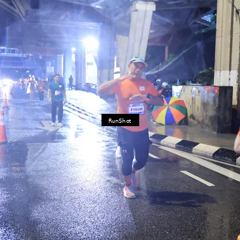 Runner Photo 7926903