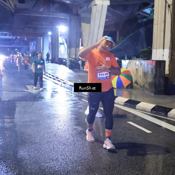 Runner Photo 7926912