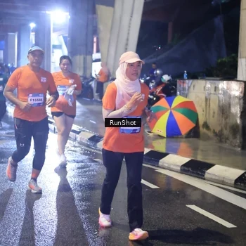 Runner Photo 7926914