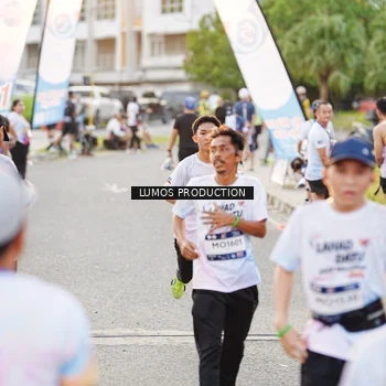 Runner Photo 7926920