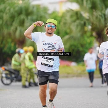 Runner Photo 7926934