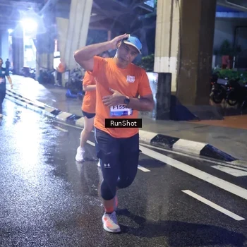 Runner Photo 7926935