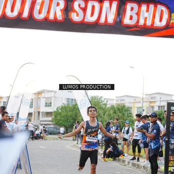 Runner Photo 7926937