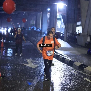 Runner Photo 7926954