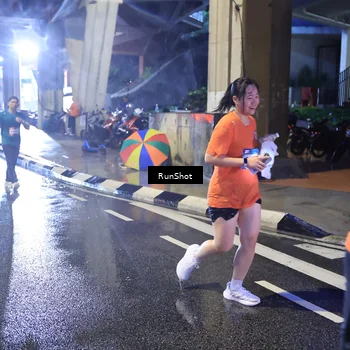 Runner Photo 7926964