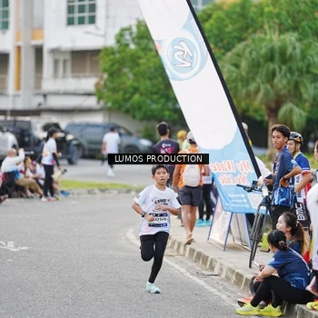 Runner Photo 7926972