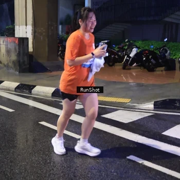 Runner Photo 7926976