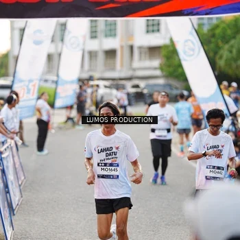 Runner Photo 7926979