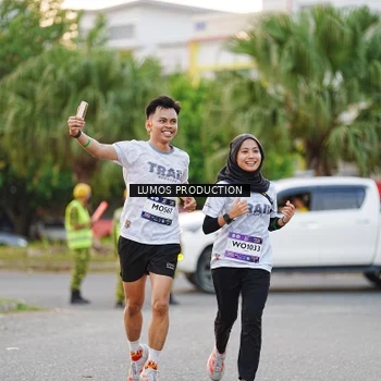 Runner Photo 7926994