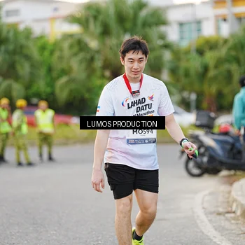 Runner Photo 7927054