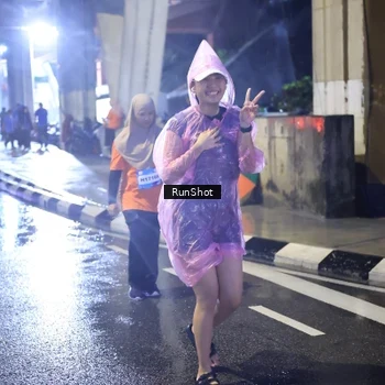 Runner Photo 7927062