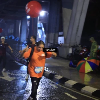 Runner Photo 7927090