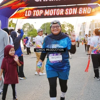 Runner Photo 7927091