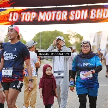 Runner Photo 7927099