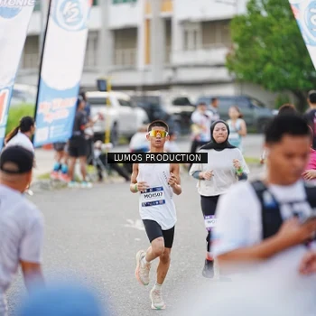Runner Photo 7927106