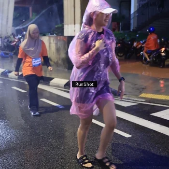 Runner Photo 7927111