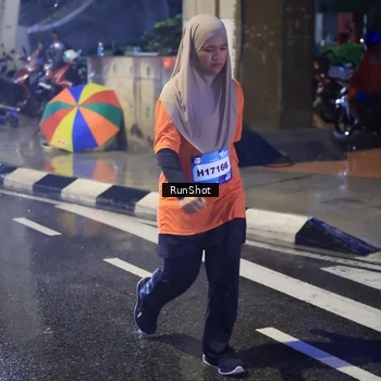 Runner Photo 7927120