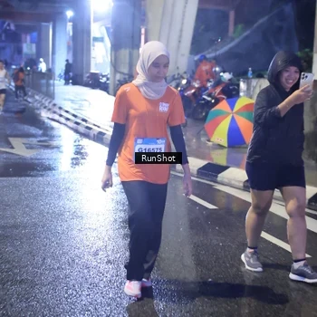 Runner Photo 7927178